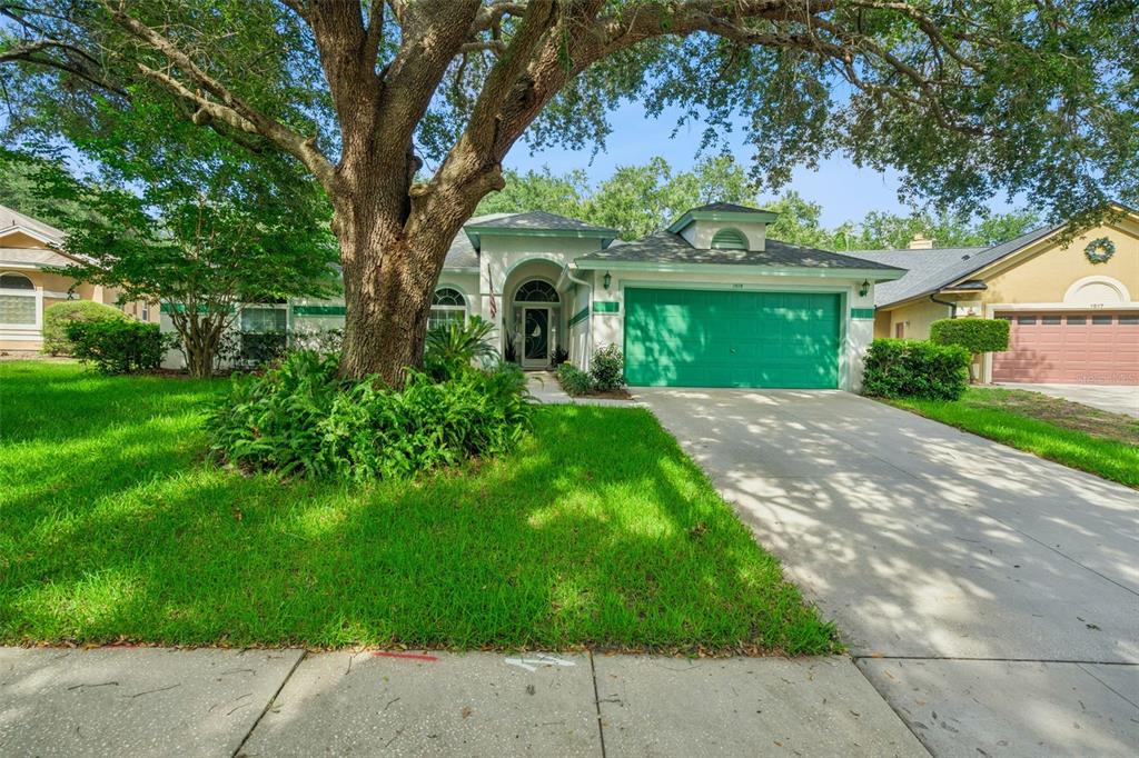 1515 Acropolis Cir