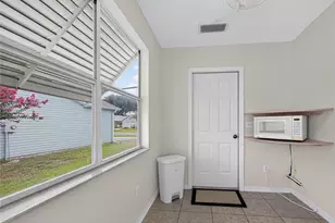 1222 Santos Pl, Lady Lake, FL 32159 - Photo 9