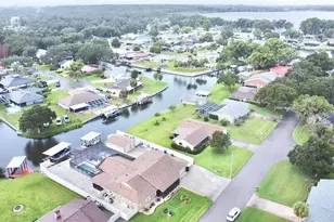 209 W Delaware St, Tavares, FL 32778 - Photo 81