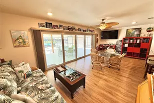 209 W Delaware St, Tavares, FL 32778 - Photo 17