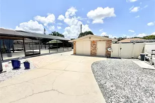 209 W Delaware St, Tavares, FL 32778 - Photo 51