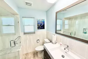 209 W Delaware St, Tavares, FL 32778 - Photo 27
