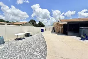 209 W Delaware St, Tavares, FL 32778 - Photo 53