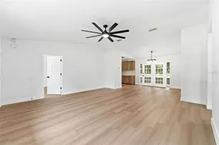 2509 Juniper Dr, Edgewater, FL 32141 - Photo 9