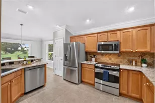 16815 SE 85th Belknap Ave, The Villages, FL 32162 - Photo 23