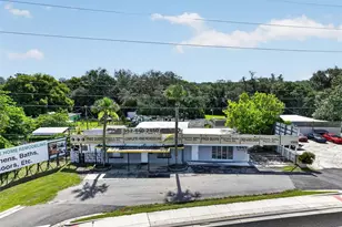 1945 S US Hwy 441, Lady Lake, FL 32159 - Photo 1