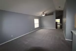 324 Red Kite Dr, Groveland, FL 34736 - Photo 5