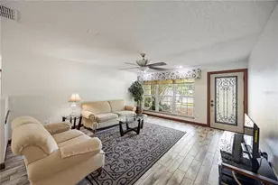 1204 Oak Hammock Ln, Lady Lake, FL 32159 - Photo 7