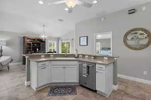 5075 Neptune Cir, Oxford, FL 34484 - Photo 9