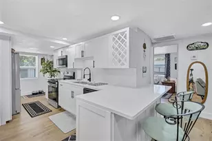 5000 43rd Ave N, Saint Petersburg, FL 33709 - Photo 19