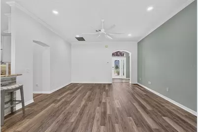 522 Loma Paseo Drive, The Villages, FL 32159 - Photo 17