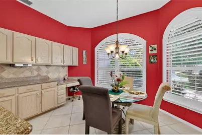 542 Loma Paseo Drive, The Villages, FL 32159 - Photo 13