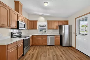 1231 Zapata Pl, The Villages, FL 32159 - Photo 5