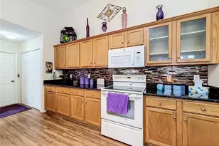 25243 River Crest Dr, Leesburg, FL 34748 - Photo 31