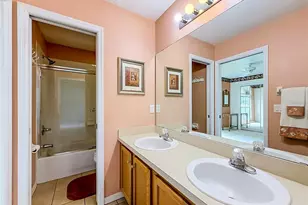 25243 River Crest Dr, Leesburg, FL 34748 - Photo 49