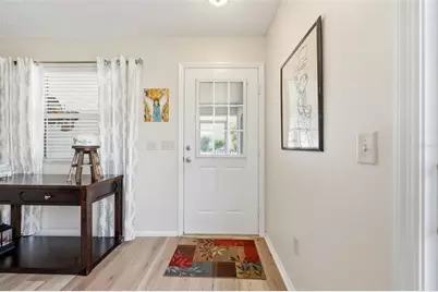 389 Seven Oaks Lane, The Villages, FL 32162 - Photo 7
