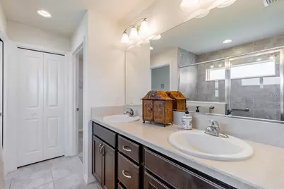 5458 Bacon Terrace, The Villages, FL 32163 - Photo 5