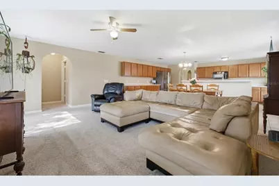 516 Cadiz Drive, Groveland, FL 34736 - Photo 15