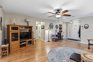 2107 Greenlaw Ct, Leesburg, FL 34788 - Photo 9