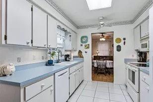 2107 Greenlaw Ct, Leesburg, FL 34788 - Photo 17