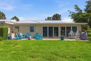 11628 W Bayshore Dr, Crystal River, FL 34429 - Photo 13