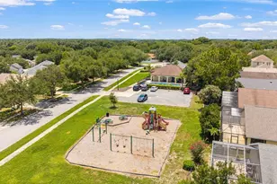 10217 Granite Ct, Leesburg, FL 34788 - Photo 5