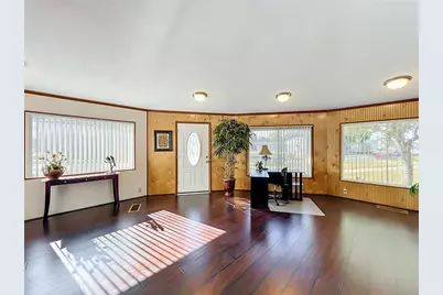811 S Bay Street, Eustis, FL 32726 - Photo 21