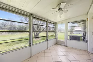 127 Lakes End Dr, Fort Pierce, FL 34982 - Photo 19