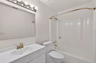 12520 Orangewood Ct, Tavares, FL 32778 - Photo 17
