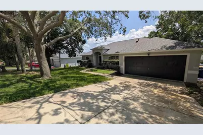 1306 Windy Bluff Drive, Minneola, FL 34715 - Photo 3