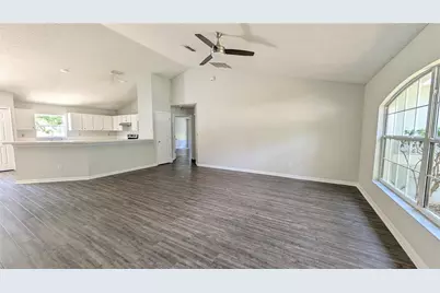 1306 Windy Bluff Drive, Minneola, FL 34715 - Photo 5