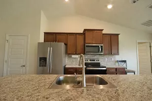 7733 Sloewood Dr, Leesburg, FL 34748 - Photo 9