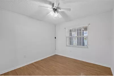 302 E Mirror Lake Drive, Fruitland Park, FL 34731 - Photo 19