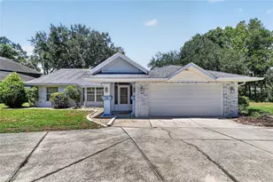 302 E Mirror Lake Dr, Fruitland Park, FL 34731 - Photo 27