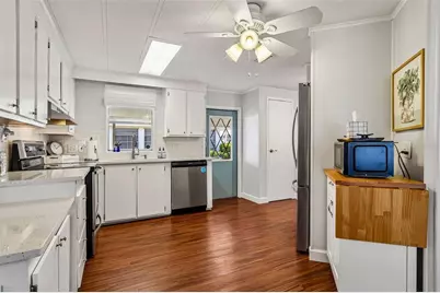 1433 Apache Circle, Tavares, FL 32778 - Photo 15