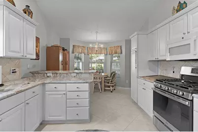 16846 SE 80th Bellavista Circle, The Villages, FL 32162 - Photo 15