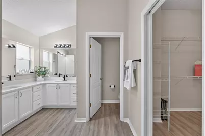 7240 SE 172nd Legacy Lane, The Villages, FL 32162 - Photo 39