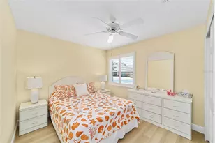911 Medira Dr, Lady Lake, FL 32159 - Photo 21