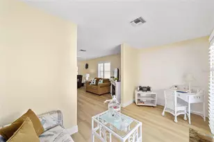 911 Medira Dr, Lady Lake, FL 32159 - Photo 25