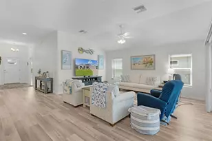6692 Newell Loop, The Villages, FL 34762 - Photo 9