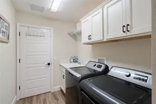 595 Randall Rd, The Villages, FL 32163 - Photo 11