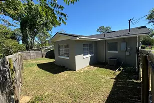 460 Mt Vernon Ct, Eustis, FL 32726 - Photo 13