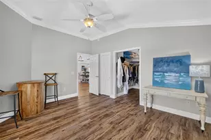 562 Avecilla Dr, The Villages, FL 32162 - Photo 27