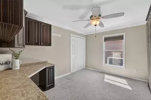 562 Avecilla Dr, The Villages, FL 32162 - Photo 33
