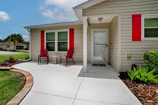 1070 Berkshire Pl, The Villages, FL 32162 - Photo 3