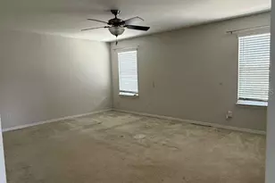 1010 Atlantic Ave, Fruitland Park, FL 34731 - Photo 9