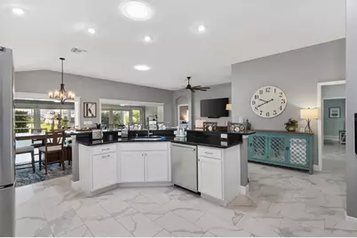 5852 Abney Avenue, The Villages, FL 32163 - Photo 5