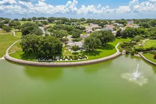 3354 St Lucia Ct, Tavares, FL 32778 - Photo 9