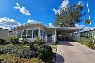 104 Ixora Way, Leesburg, FL 34748 - Photo 1