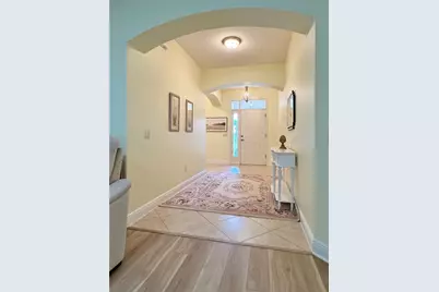 646 Murphys Estate Drive, The Villages, FL 32162 - Photo 3